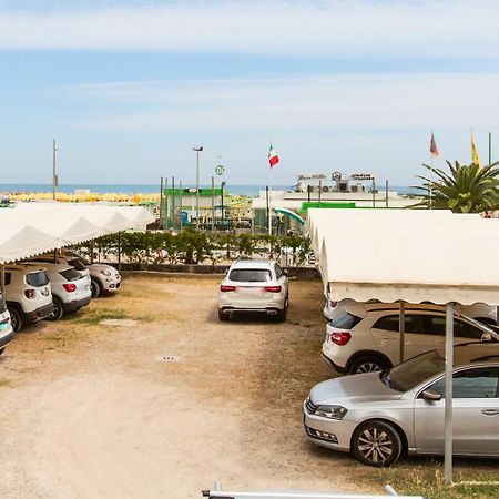 Hotel Vela D'Oro Rimini Zewnętrze zdjęcie