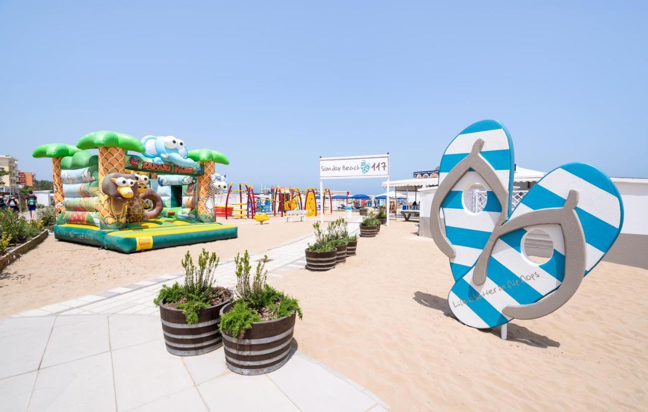 Hotel Vela D'Oro Rimini Zewnętrze zdjęcie