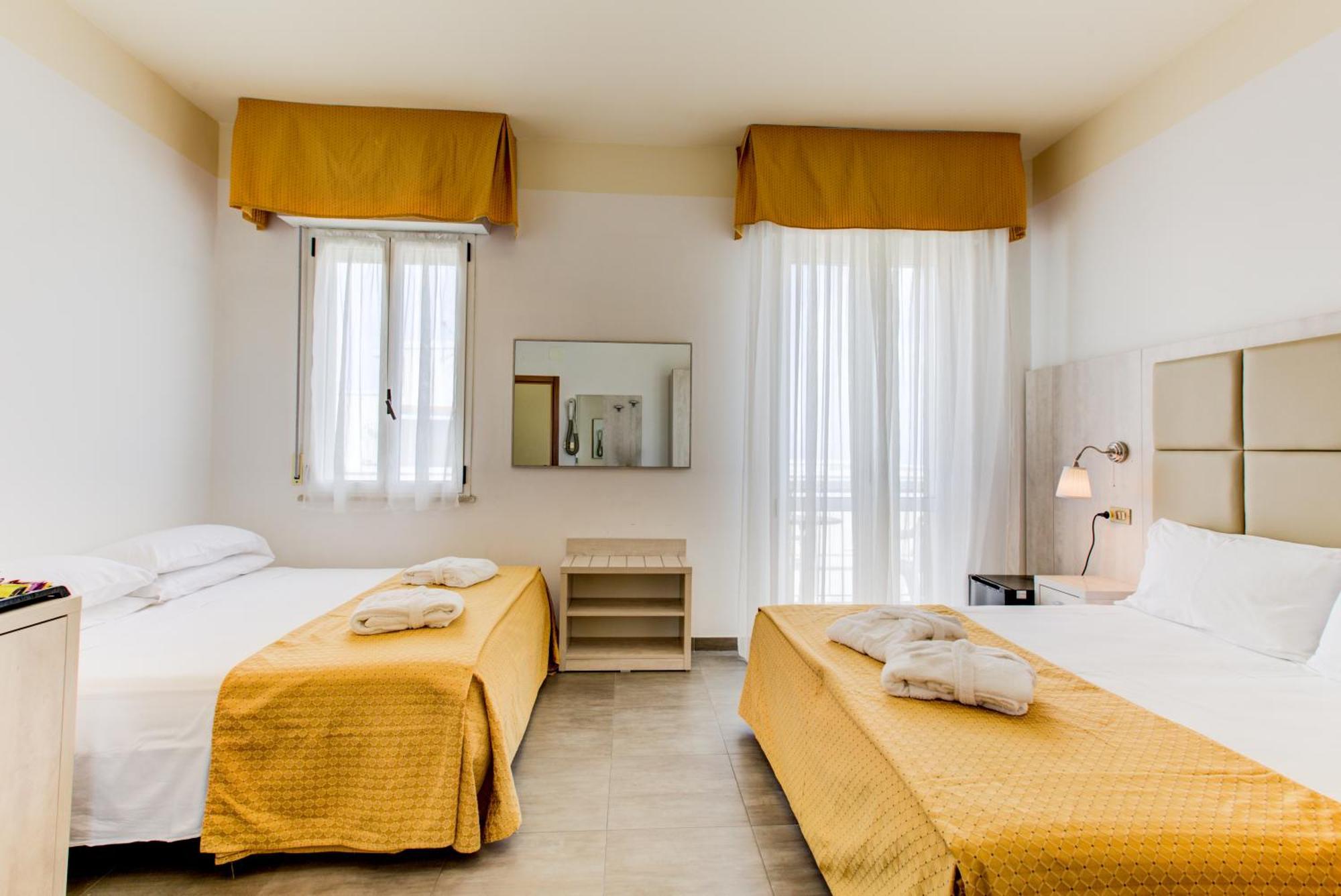 Hotel Vela D'Oro Rimini Zewnętrze zdjęcie