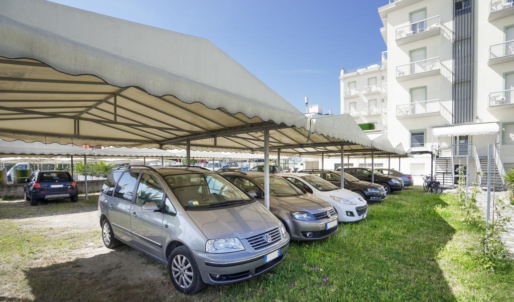 Hotel Vela D'Oro Rimini Zewnętrze zdjęcie
