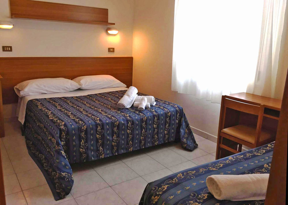 Hotel Vela D'Oro Rimini Zewnętrze zdjęcie